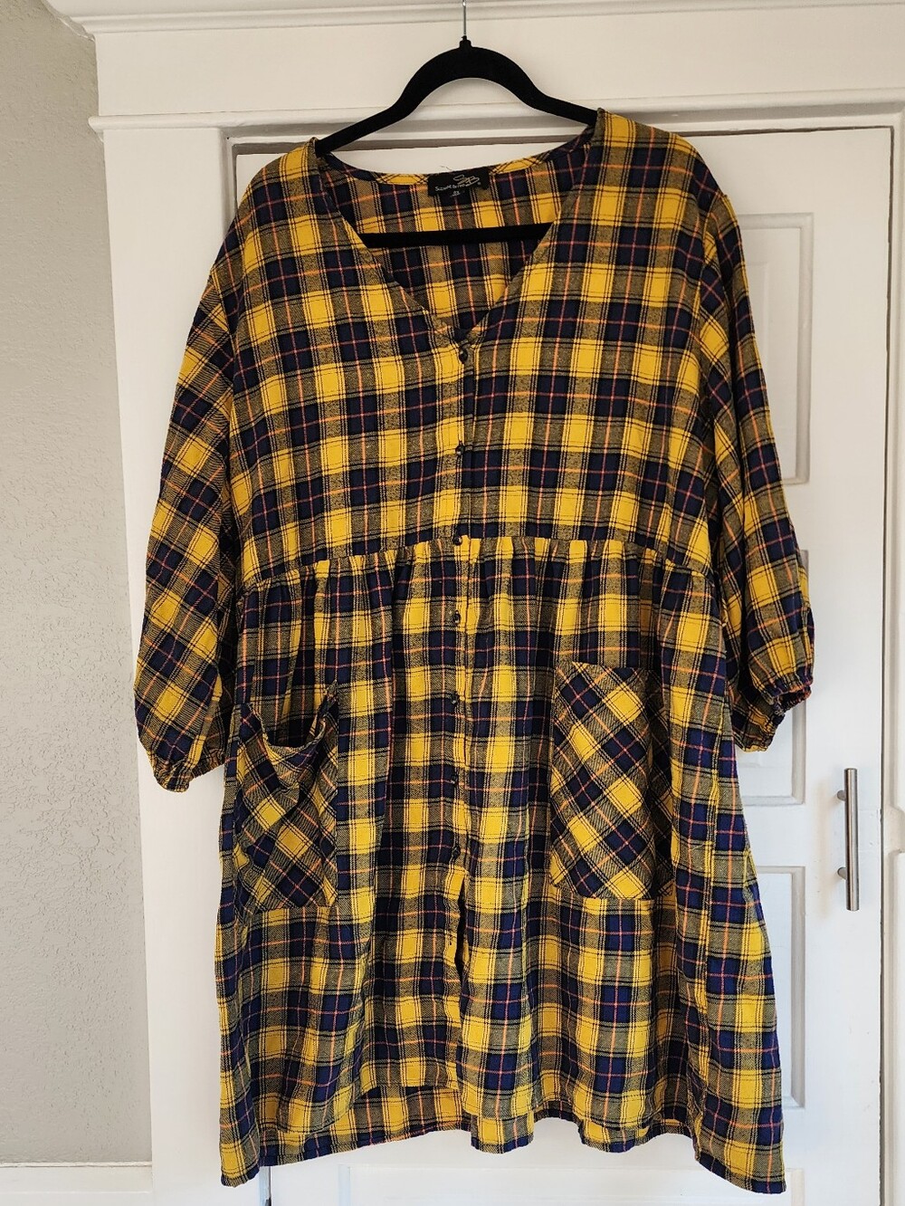 Suzanne Betro Yellow and Navy Plaid Long-Sleeve Tunic Dress